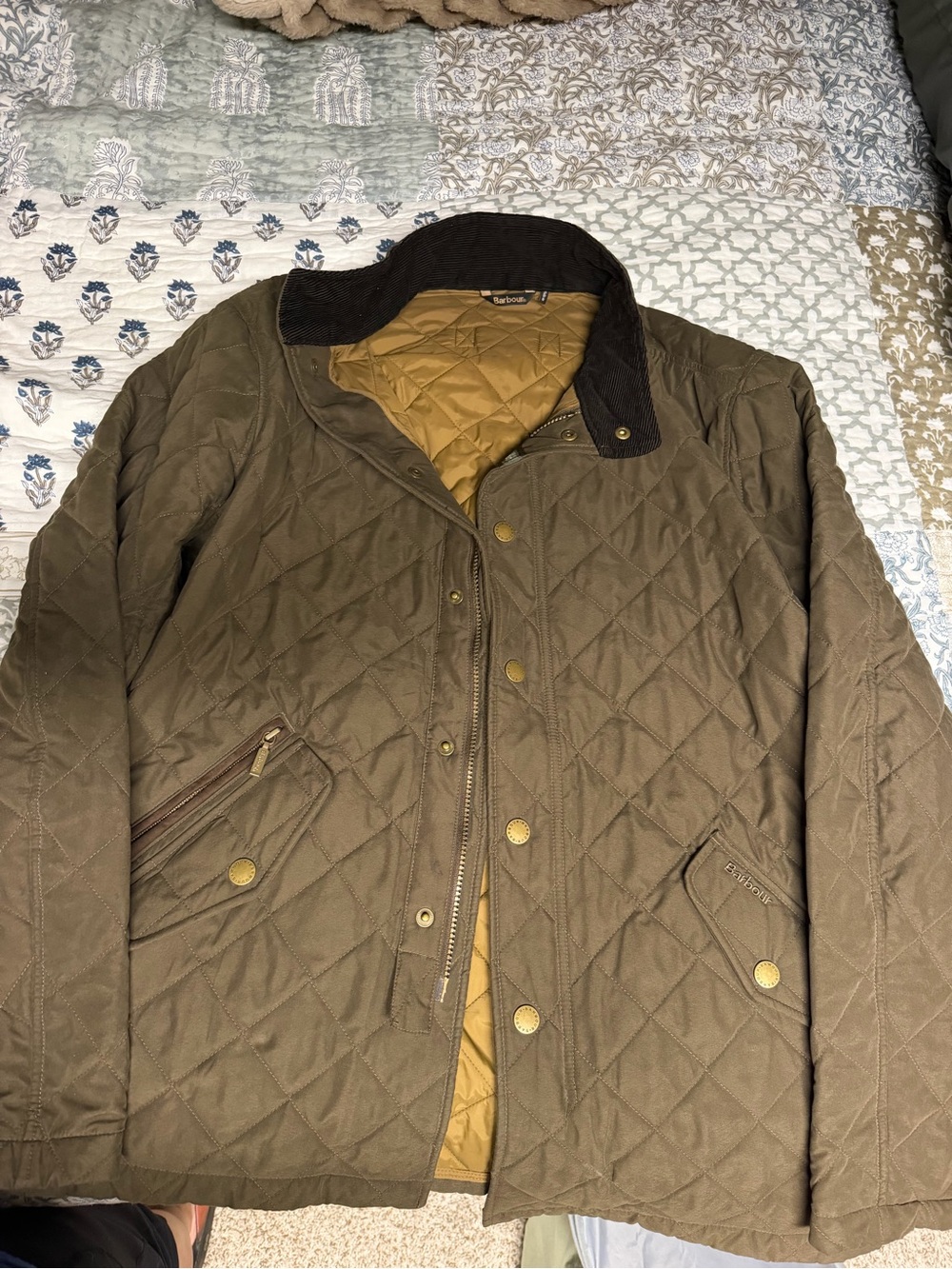 Barbour Olive Quilted Men’s Jacket with Gold Lining